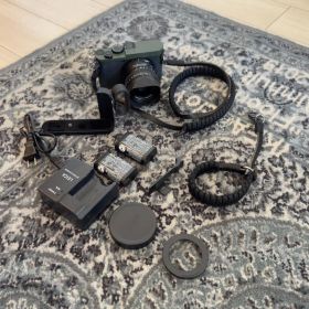美品 Leica ライカQ2 Reporter オプション多数