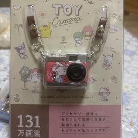 サンリオ ハローキティ トイデジタルカメラ Pieni DSC-PIENTI