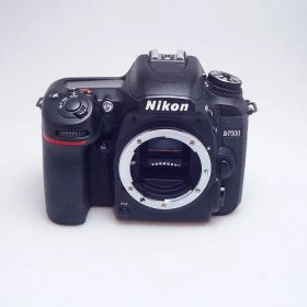 【中古】(ニコン) Nikon D7500