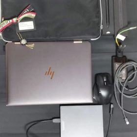 【付属品多数】HP Spectre x360 i7 Intel Evo