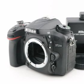 ★美品★ショット数179回★ニコン NIKON D7200 ボディ充電器付★ W0534＃5065