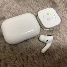 AirPods Pro ホワイト 本体 純正品左側イヤホンなし