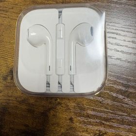 Apple EarPods 3.5mmホワイト 未開封