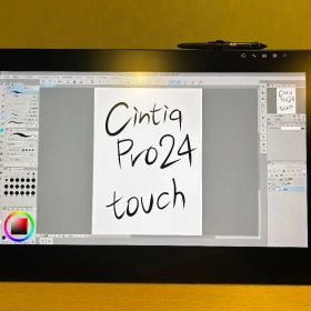 タッチ有 Wacom Cintiq Pro 24 touch 純正VESA付属