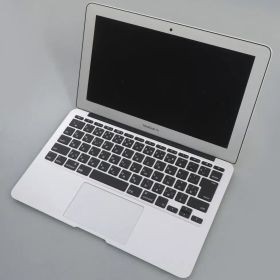 【中古】MacOS Montereyハード ノート型PC本体 MacBook Air (11-inch Early 2015)(FJVM2J/A)(整備済品)