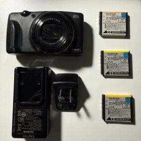 FUJIFILM FinePix F900EXR 本体