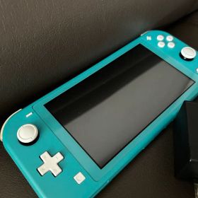 Nintendo switch light ターコイズ