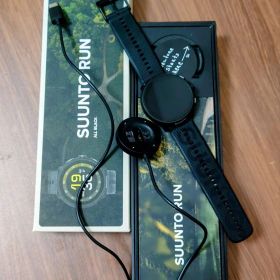 美品 スントラン suunto run シリコンストラップ ブラック