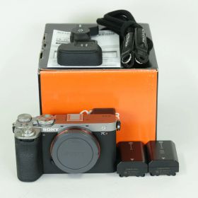 [美品 | シャッター数10,977回｜バッテリー2個付] SONY α7C R（ILCE-7CR） [ボディ シルバー] | SONY Eマウント
