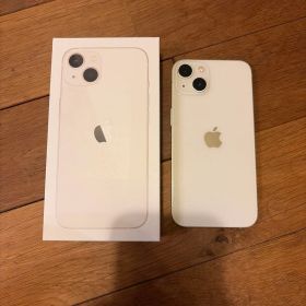 Apple iPhone 13 本体 スターライト