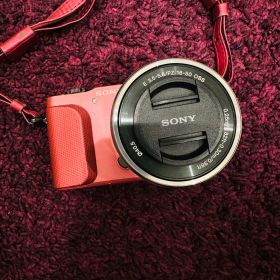 《極美品》SONY NEX-3N 本体 ピンク ミラーレス一眼 純正電池付