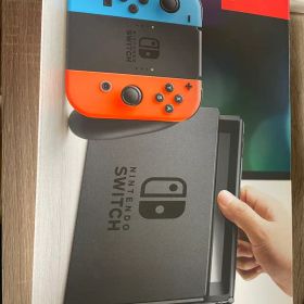 最終値下げ Nintendo Switch 青/赤 本体