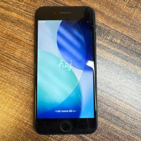 Apple iPhone SE 第二世代本体