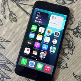 iPhone se 第二世代 64GB 本体