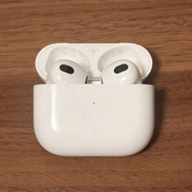 Apple AirPods 3 (第3世代) 正規品