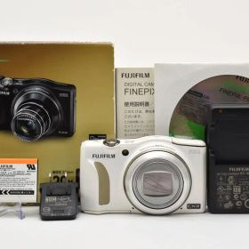 FUJIFILM FinePix F800EXR 本体 ホワイト