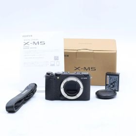 【ショット数833】FUJIFILM X-M5 ボディ ブラック