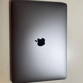 カバー有 Apple MacBook Pro 本体