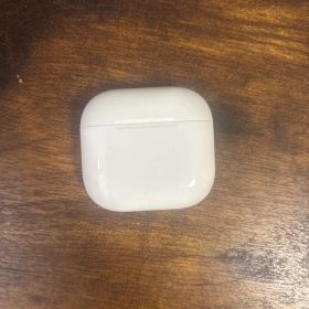 Apple AirPods 4