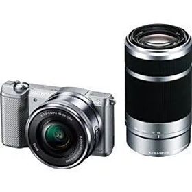 【中古】「非常に良い（無料延長保証）」SONY ミラーレス一眼 α5000 ダブルズームレンズキット シルバー ILCE-5000Y-S