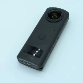 【51GBモデル】RICOH THETA Z1 ＋純正リモコン・アダプタ・ケース