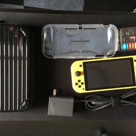 Nintendo Switch Lite イエロー 本体