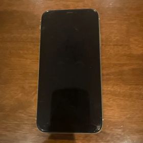 Apple iPhone 11 ホワイト 本体