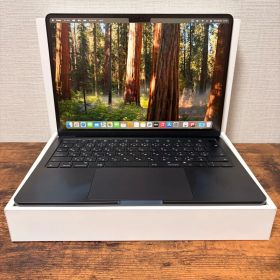 MacBook Air 13インチ M3メモリ8GB SSD256GB