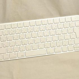 Apple Magic Keyboard JIS配列 A1644 一部動作NG