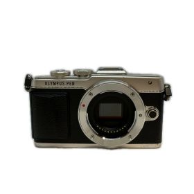 OLYMPUS デジタル一眼カメラ PEN Lite E-PL7 シルバー【中古】