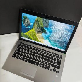 【良品】VAIO VJPG11C11N I5－8世代 /8GB/256 GB/ 13.3 インチ FULL HD Camera, Bluetooth、バックライトキーボード