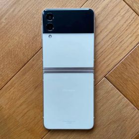 Galaxy Z Flip3 5G 128GB SIMフリー