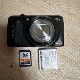 FUJIFILM FinePix F300EXR 本体