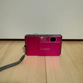 Panasonic LUMIX DMC-FP1 充電器付き