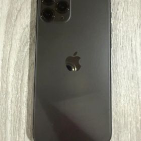 Apple iPhone 11 Pro 本体