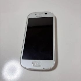 docomo らくらくスマートフォン3 F-06F 本体