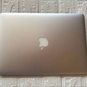 MacBook Air 13.3 インチ2017 A1466 ドライブ付き