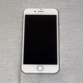 iPhone 8 シルバー 64GB