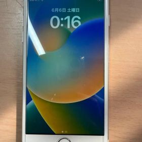 Apple iPhone 8 ホワイト 本体
