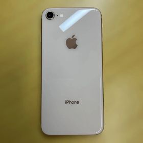 iPhone8 ゴールド⑦