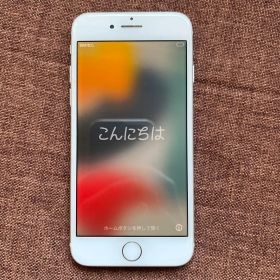 iPhone8 64GB シルバー SIMフリー バッテリー81％ 美品