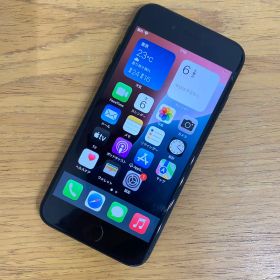 初期保証付 Apple iPhone SE 第二世代 MHGP3J/A 81%