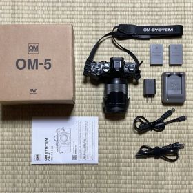 OM SYSTEM OM-5 + ズームレンズ（14-150mm II）