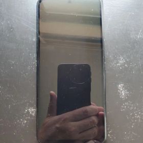 Rakuten BIG ZR01 本体のみ SIMフリー画面キズなし背面割れあり