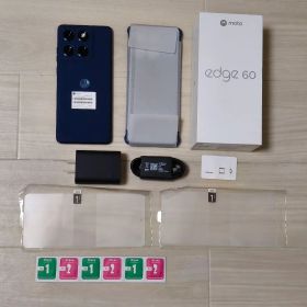 【ほぼ新品】Motorola edge 60 12/256GB グローバルROM