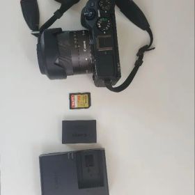 Canon EOS M3 本体 レンズキット SDカード付