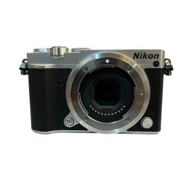 Nikon ニコン 1 J5 ボディ ミラーレス一眼