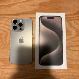 Apple iPhone 15 Pro 本体