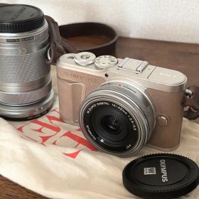 OLYMPUS PEN E-PL10 / 本体 レンズキット