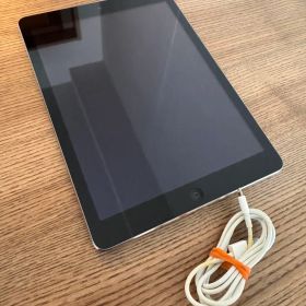 iPad Air 第一世代 タブレット